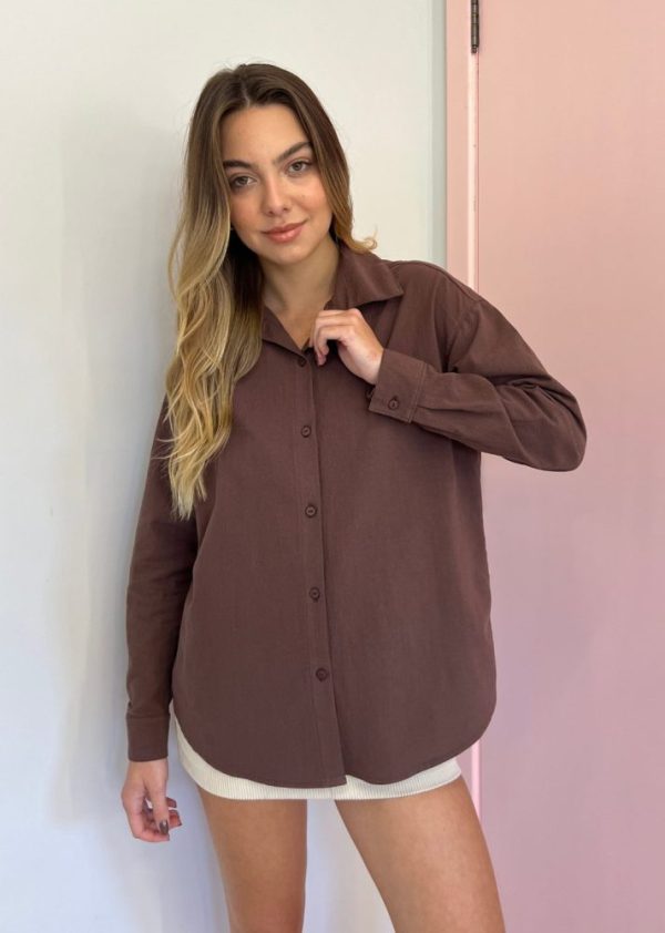 Camisa Alongada Algodão Café Leona Pkd