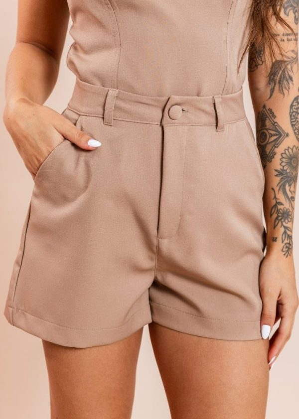 Shorts Alfaiataria Suzy Areia Pkd